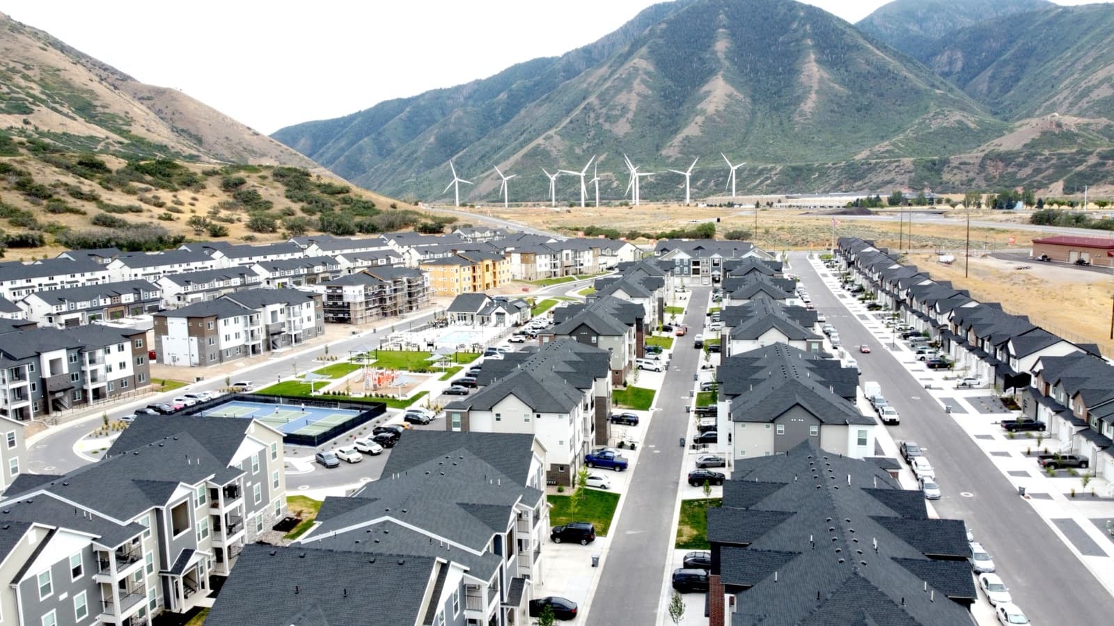 Harmony Ridge in Mapleton, Utah — new homes beneath Maple Mountain at the mouth of Spanish Fork Canyon